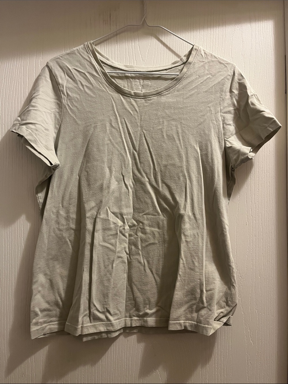 Faded Glory Women's Short Sleeve Tee in Light Sage